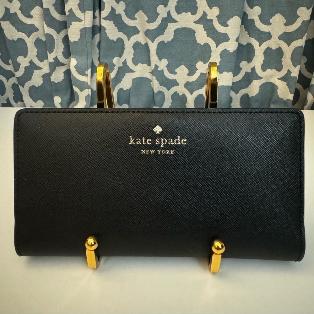 EUC Kate Spade Marlee Large Slim Bifold Wallet - Black